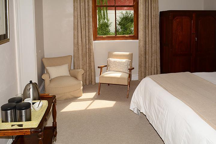 Toad Hall Guest House Wakkerstroom Exteriör bild